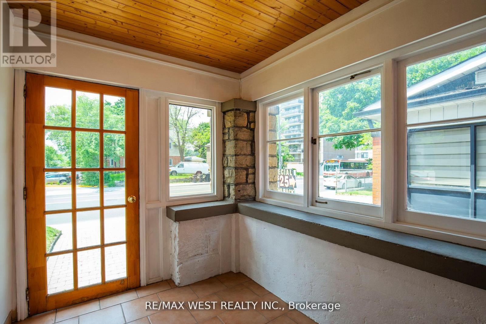 2317 Weston Road, Toronto, Ontario  M9N 1Z7 - Photo 2 - W12914436