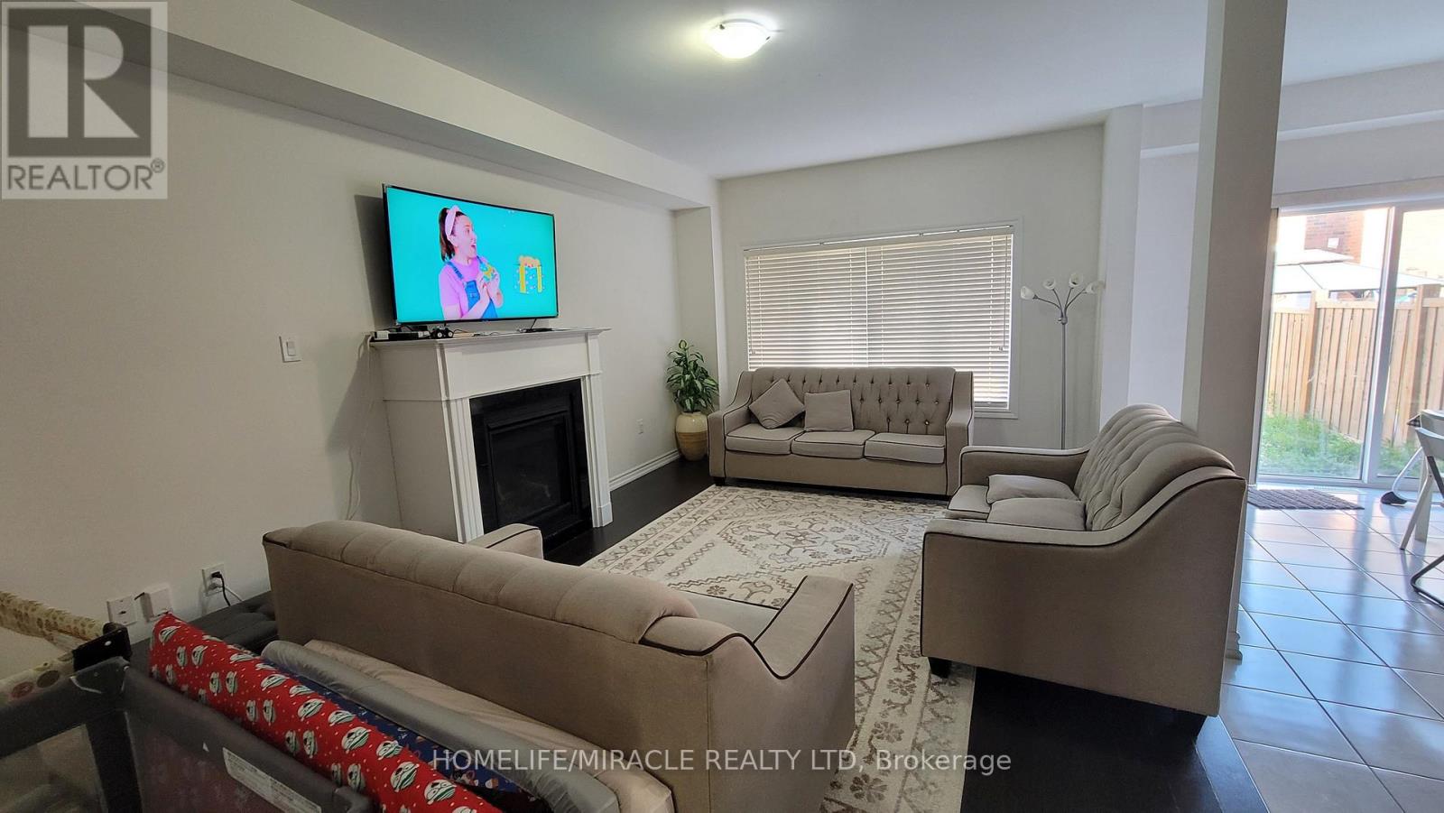 56 Dolobram Trail, Brampton, Ontario  L7A 4Y3 - Photo 3 - W12914438