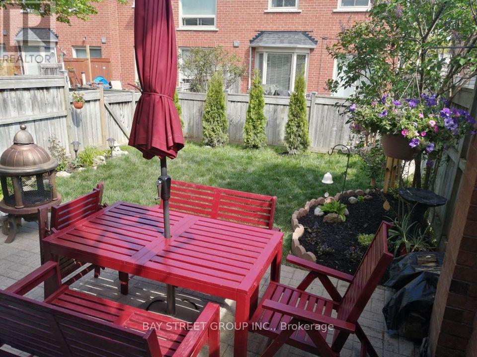11 - 5223 Fairford Crescent, Mississauga, Ontario  L5V 2M6 - Photo 12 - W12914460