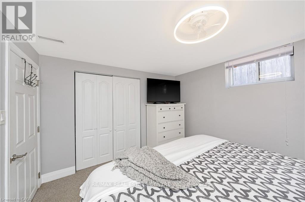 390 Woodward Avenue, Milton, Ontario  L9T 1V4 - Photo 37 - W12914476