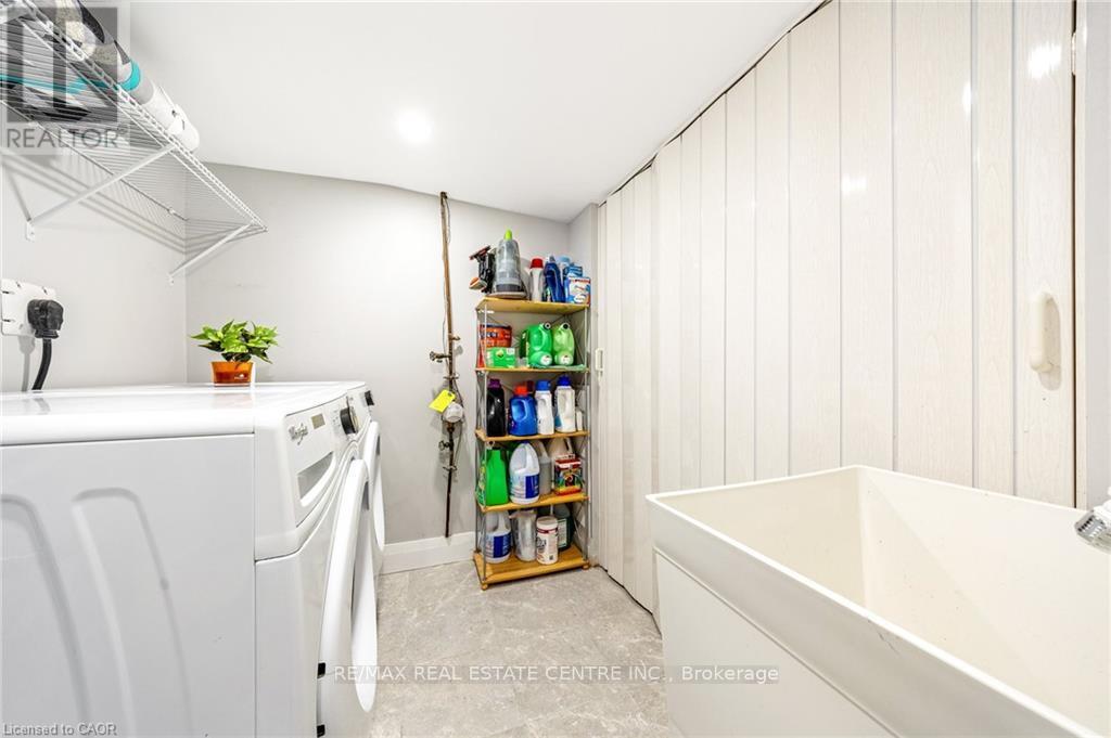 390 Woodward Avenue, Milton, Ontario  L9T 1V4 - Photo 38 - W12914476