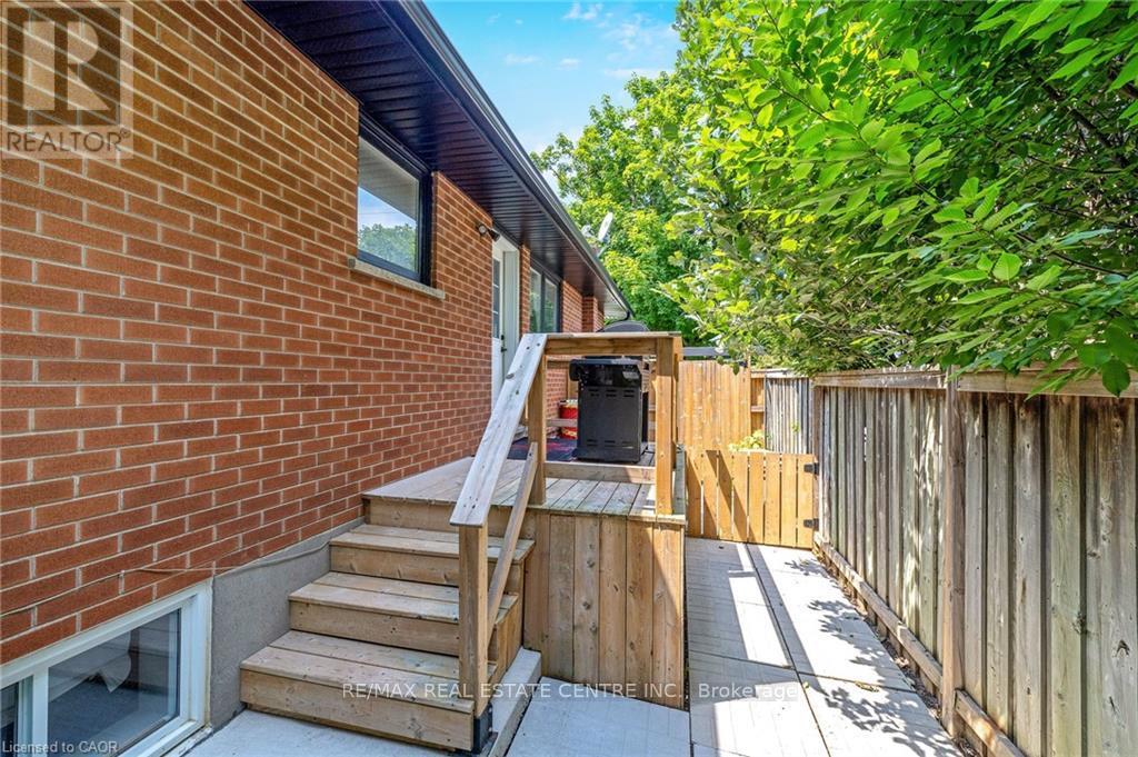 390 Woodward Avenue, Milton, Ontario  L9T 1V4 - Photo 49 - W12914476