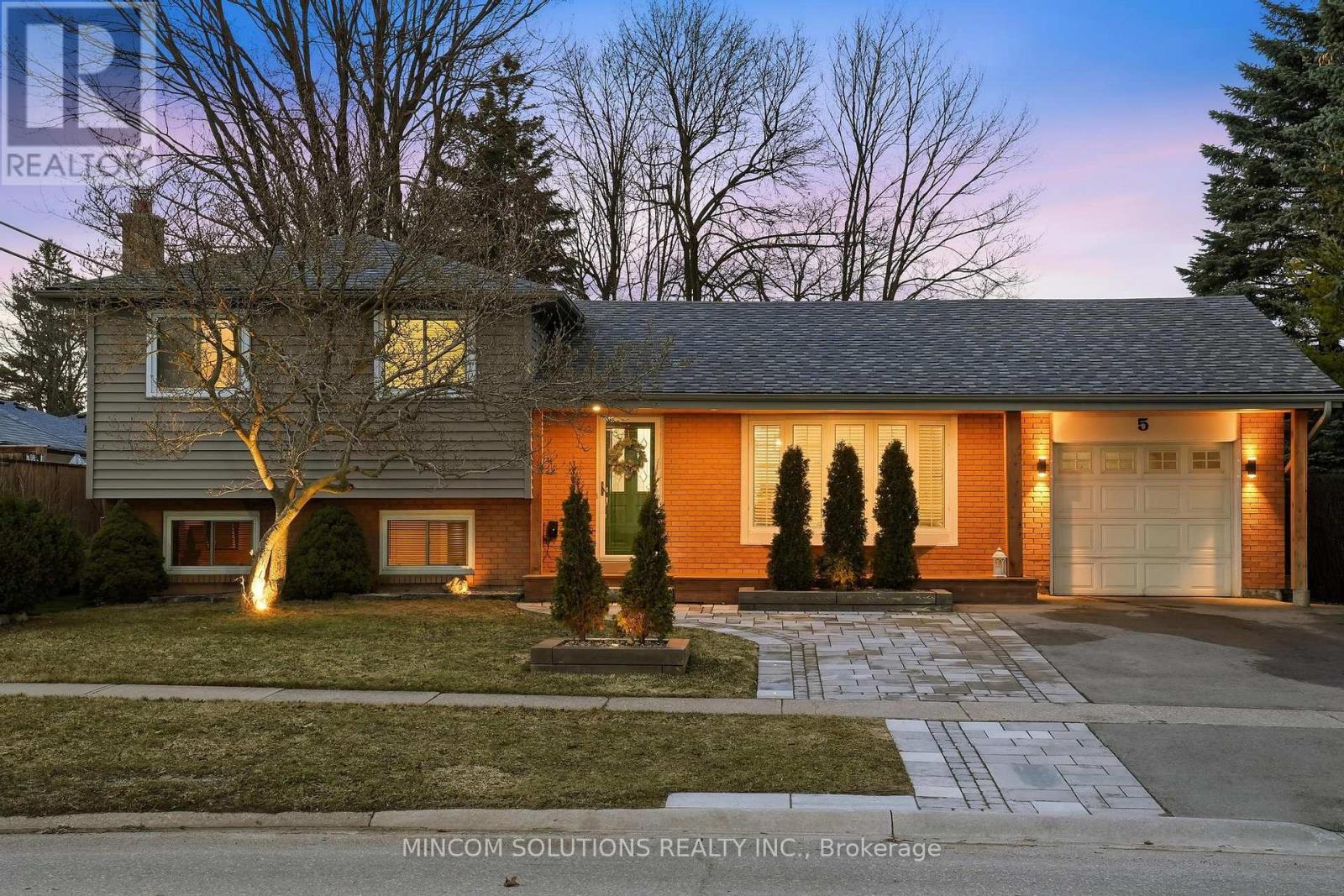 5 Rosefield Drive, Halton Hills, Ontario  L7G 4R2 - Photo 36 - W12914502