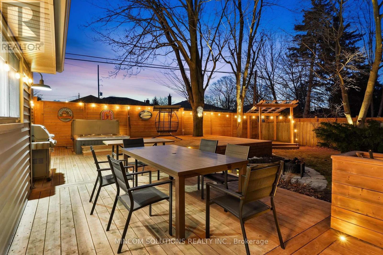 5 Rosefield Drive, Halton Hills, Ontario  L7G 4R2 - Photo 46 - W12914502