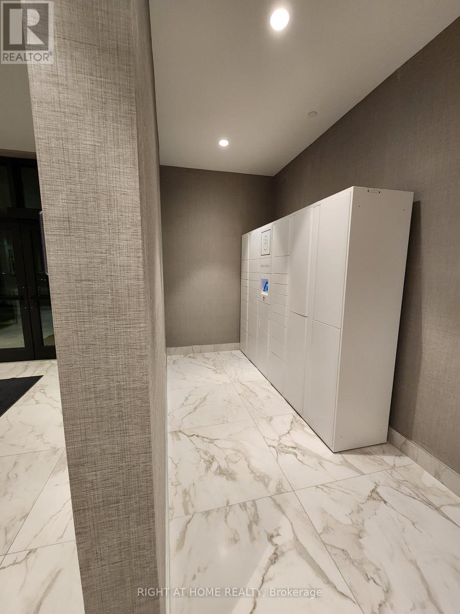 409 - 490 Gordon Krantz Avenue, Milton (Walker), Ontario  L9E 1Z5 - Photo 7 - W12914516