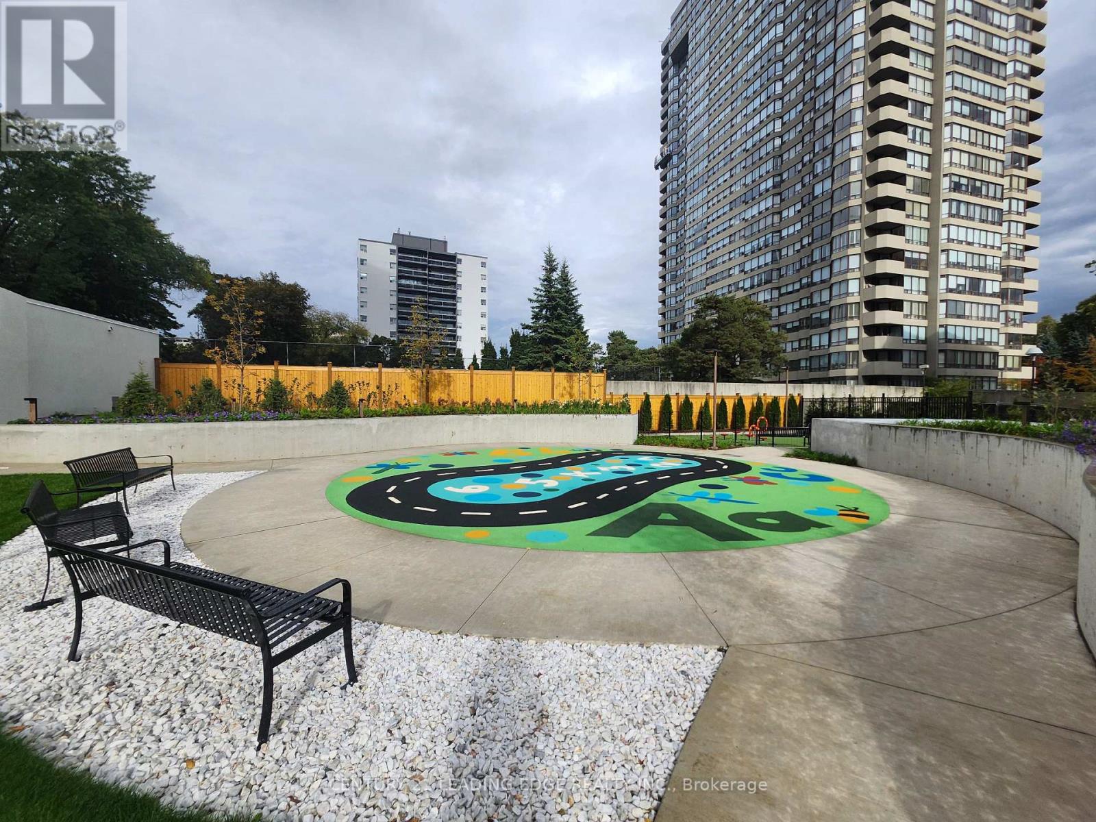 909 - 60 Central Park Road Way, Toronto (Islington-City Centre West), Ontario  M9A 0E6 - Photo 25 - W12914550