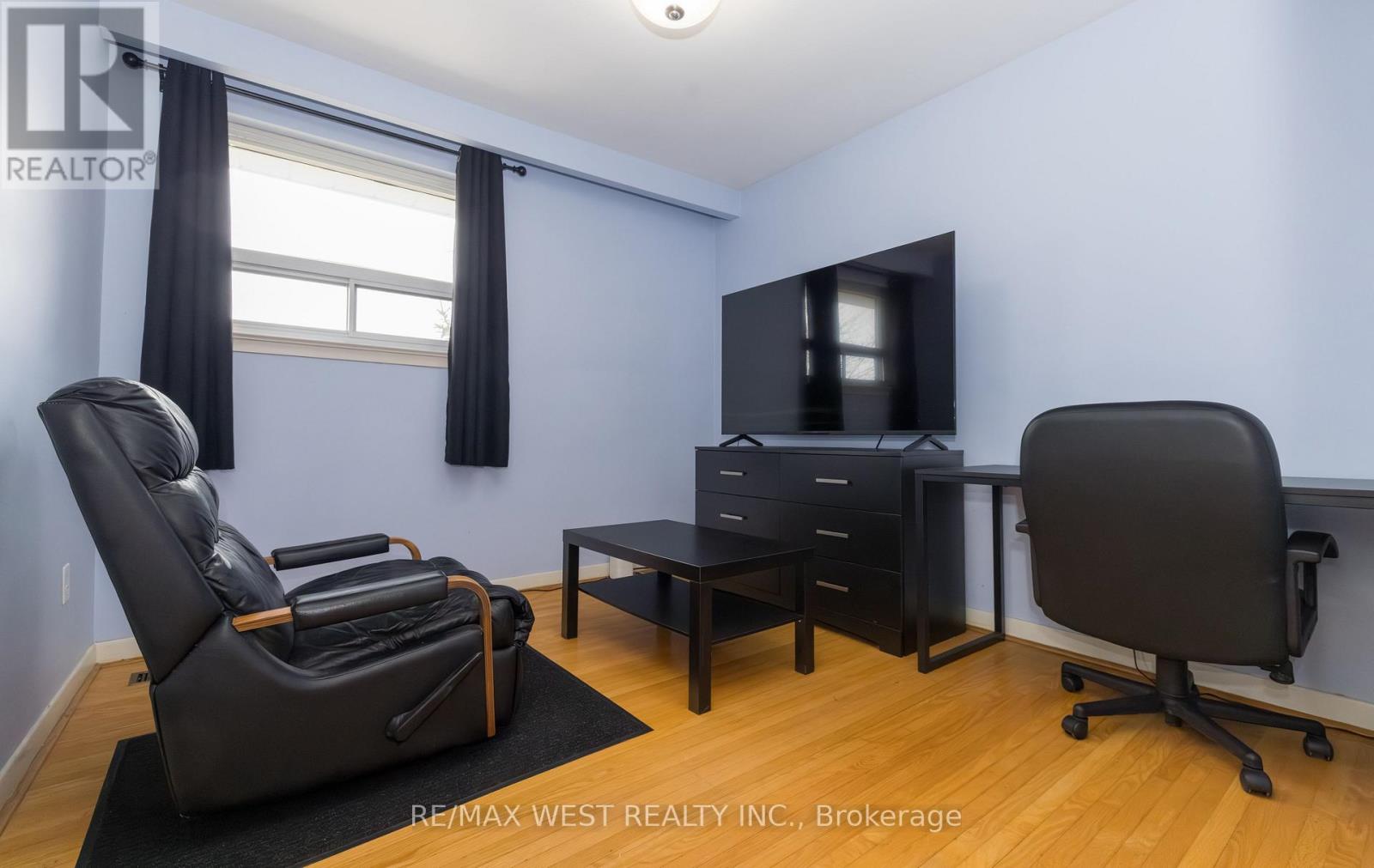 61 Stilecroft Drive, Toronto, Ontario  M3J 1A6 - Photo 27 - W12914552