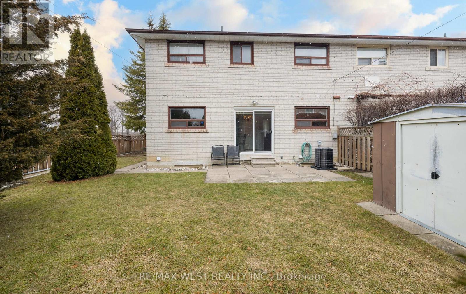 61 Stilecroft Drive, Toronto, Ontario  M3J 1A6 - Photo 50 - W12914552