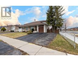 61 STILECROFT DRIVE, Toronto, Ontario