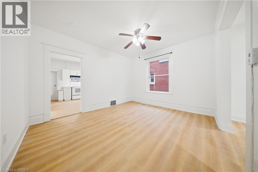 135 Marlborough Street, Brantford, Ontario  N3S 4S7 - Photo 12 - 40814161