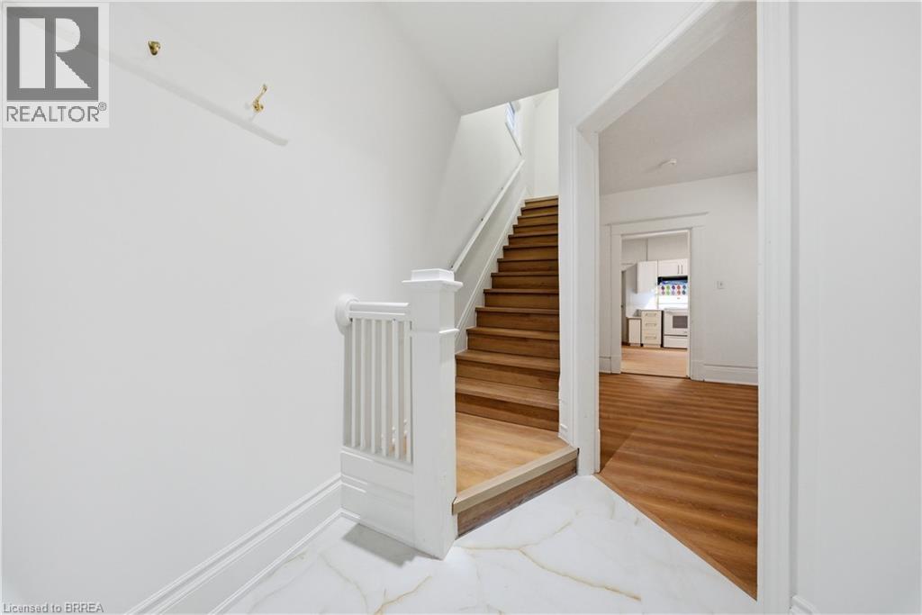 135 Marlborough Street, Brantford, Ontario  N3S 4S7 - Photo 17 - 40814161