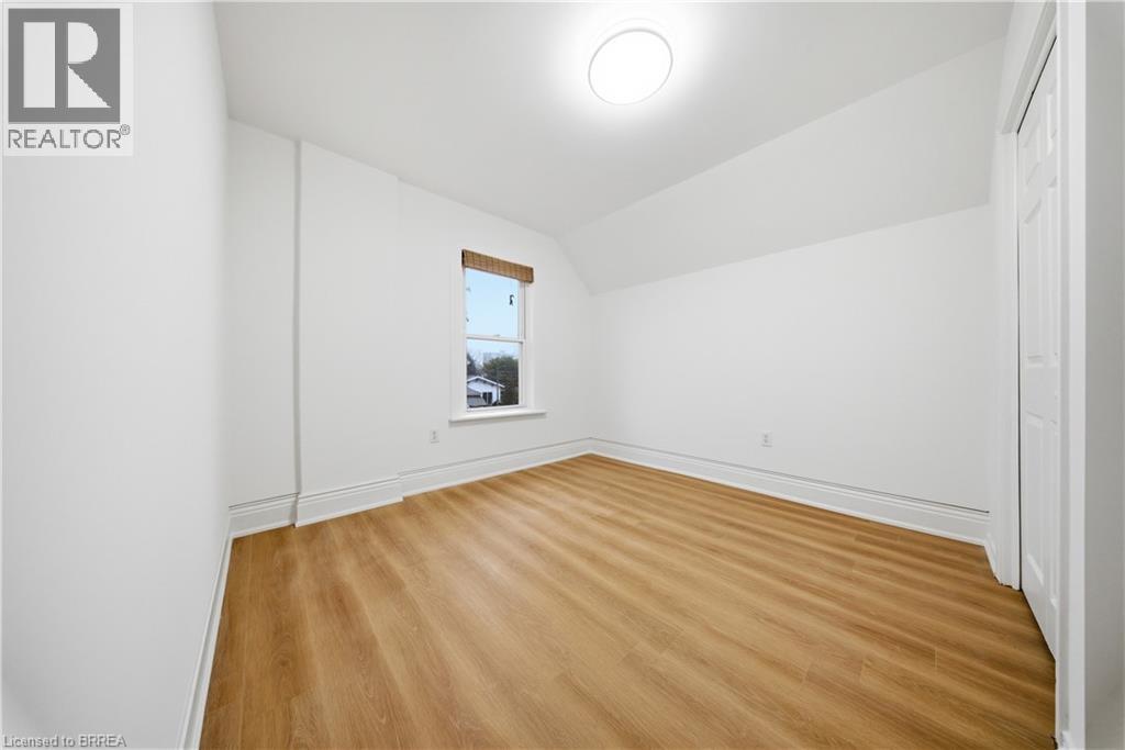 135 Marlborough Street, Brantford, Ontario  N3S 4S7 - Photo 19 - 40814161