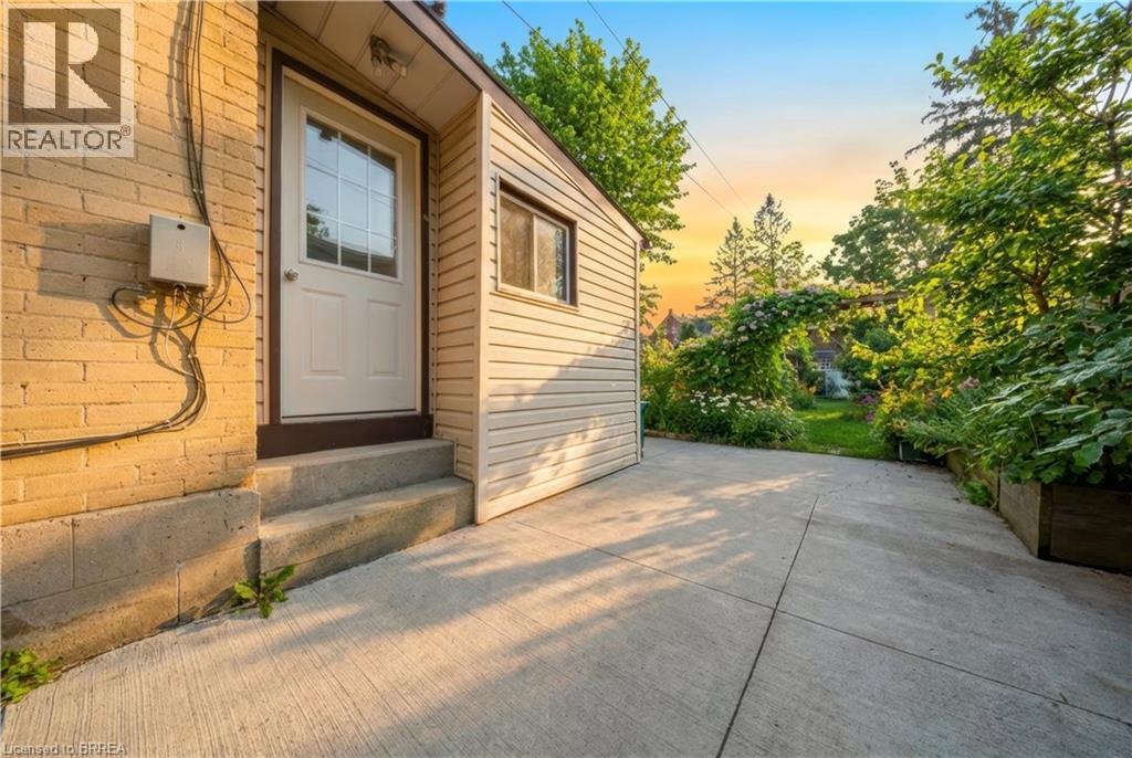 135 Marlborough Street, Brantford, Ontario  N3S 4S7 - Photo 27 - 40814161