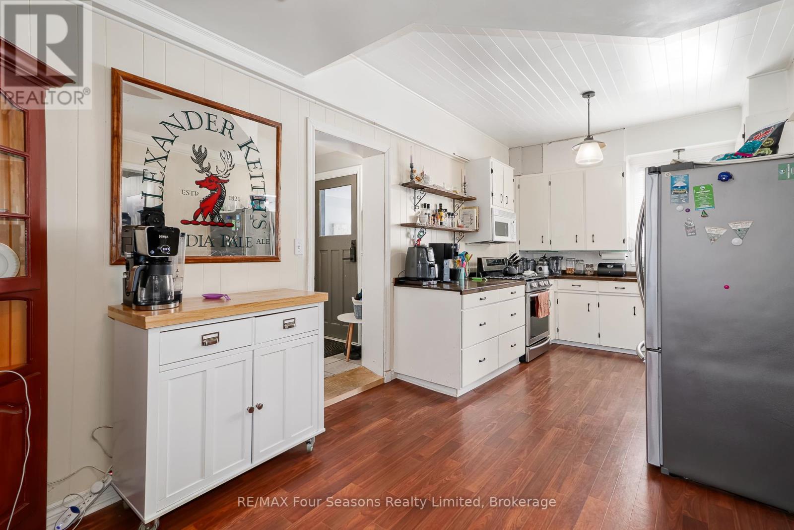 203 Montreal Street, Clearview, Ontario L0M 1S0 - Photo 14 - S12914166