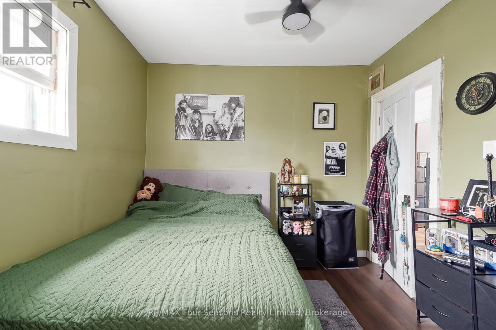 203 Montreal Street, Clearview, Ontario L0M 1S0 - Photo 19 - S12914166