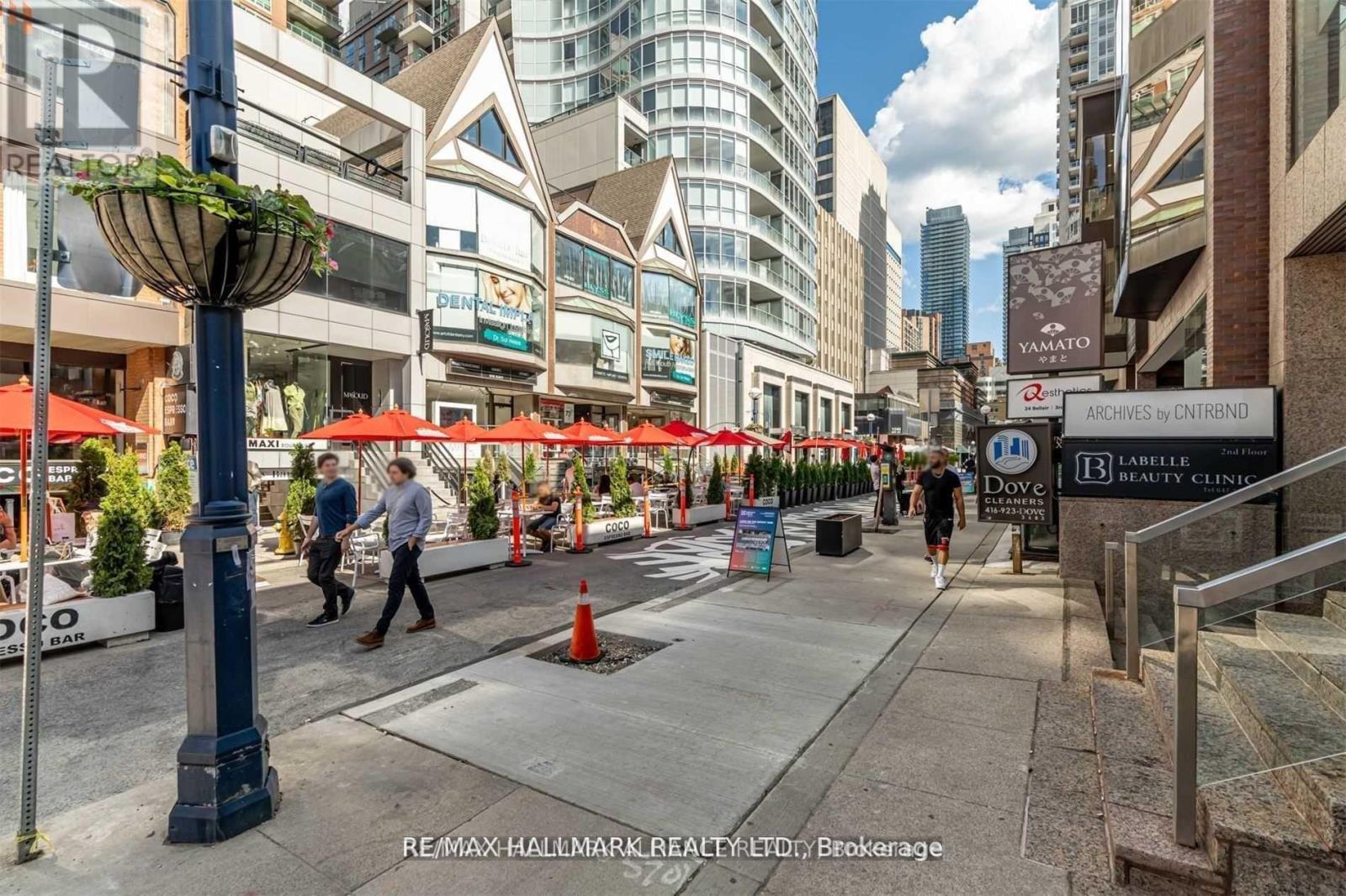 2001 - 88 Cumberland Street, Toronto (Annex), Ontario  M5R 1A3 - Photo 34 - C12764734