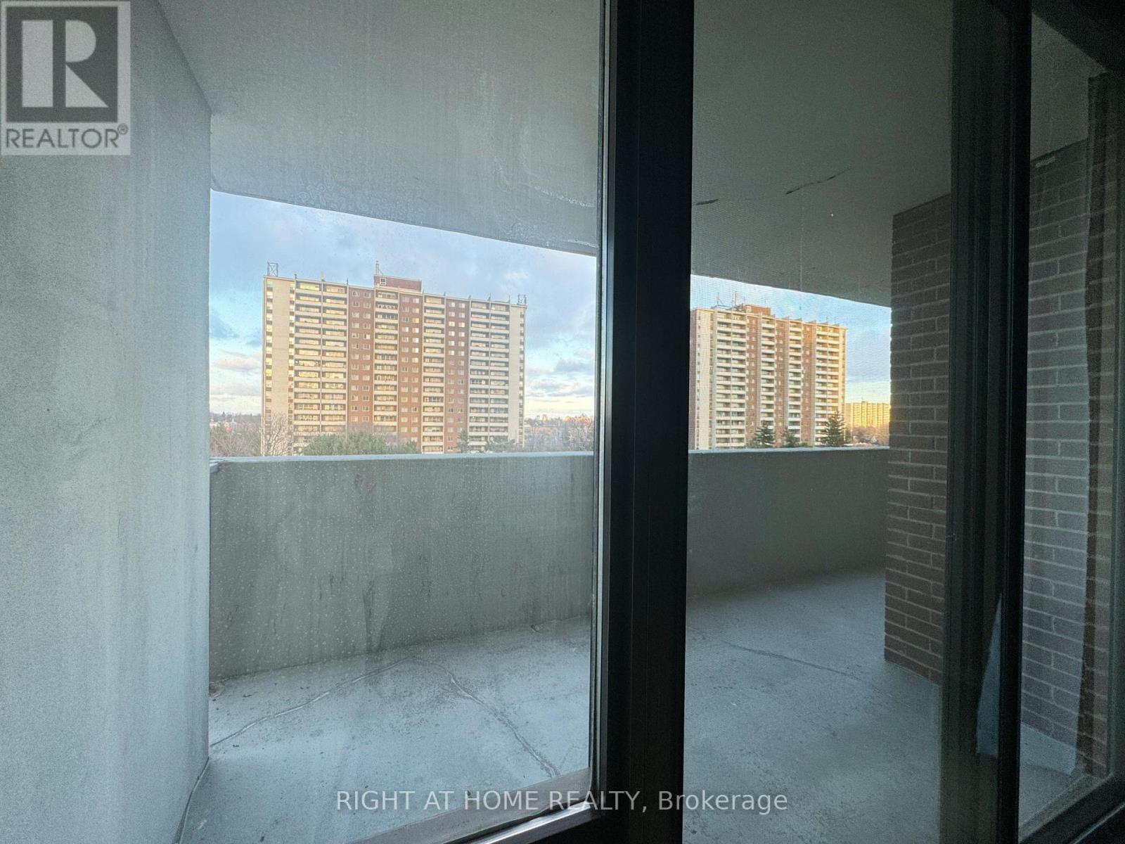 603 - 10 Tangreen Court, Toronto (Newtonbrook West), Ontario  M2M 4B9 - Photo 13 - C12914376