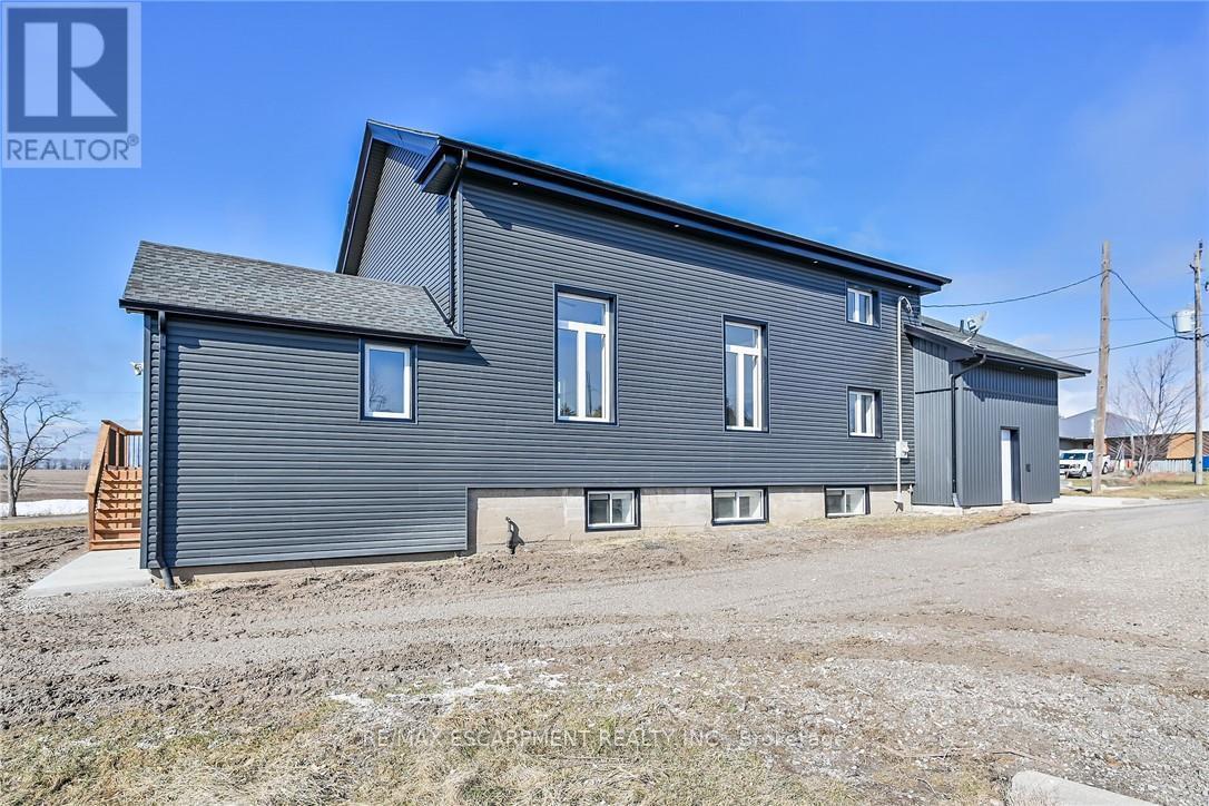 936 Concession 2 Walpole Road S, Haldimand (Nanticoke), Ontario  N0A 1L0 - Photo 4 - X12914380