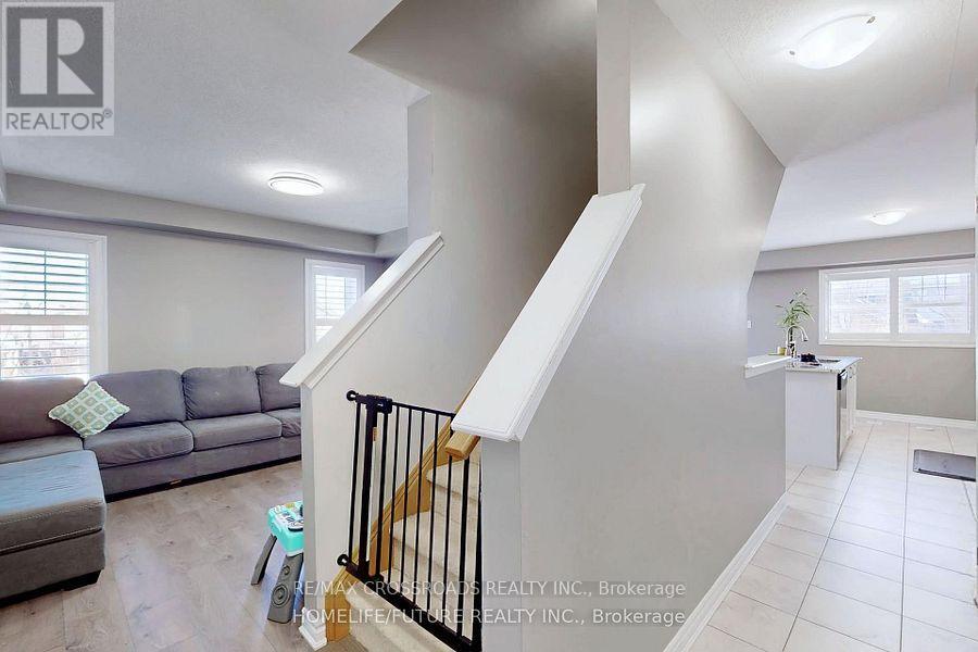 239 Netherby Lane, Kitchener, Ontario  N2R 0L9 - Photo 26 - X12914388