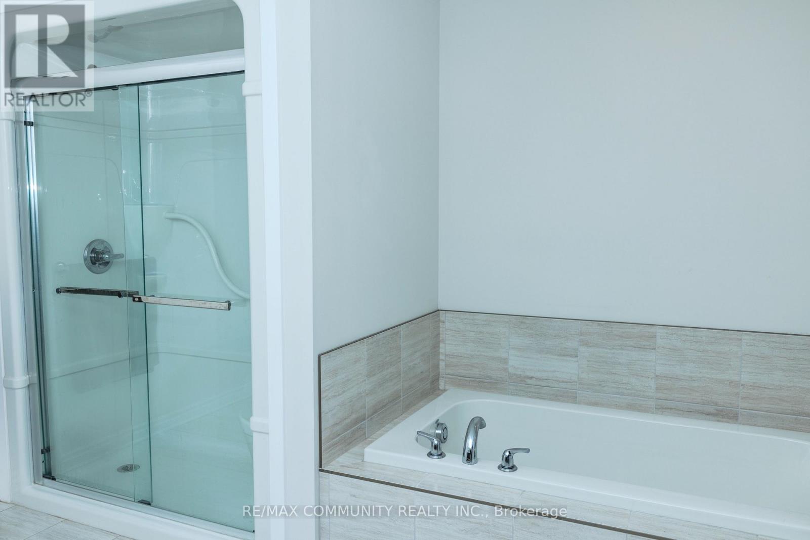 3 Oxford Terrace, St. Thomas, Ontario  N5R 0B5 - Photo 14 - X12914392