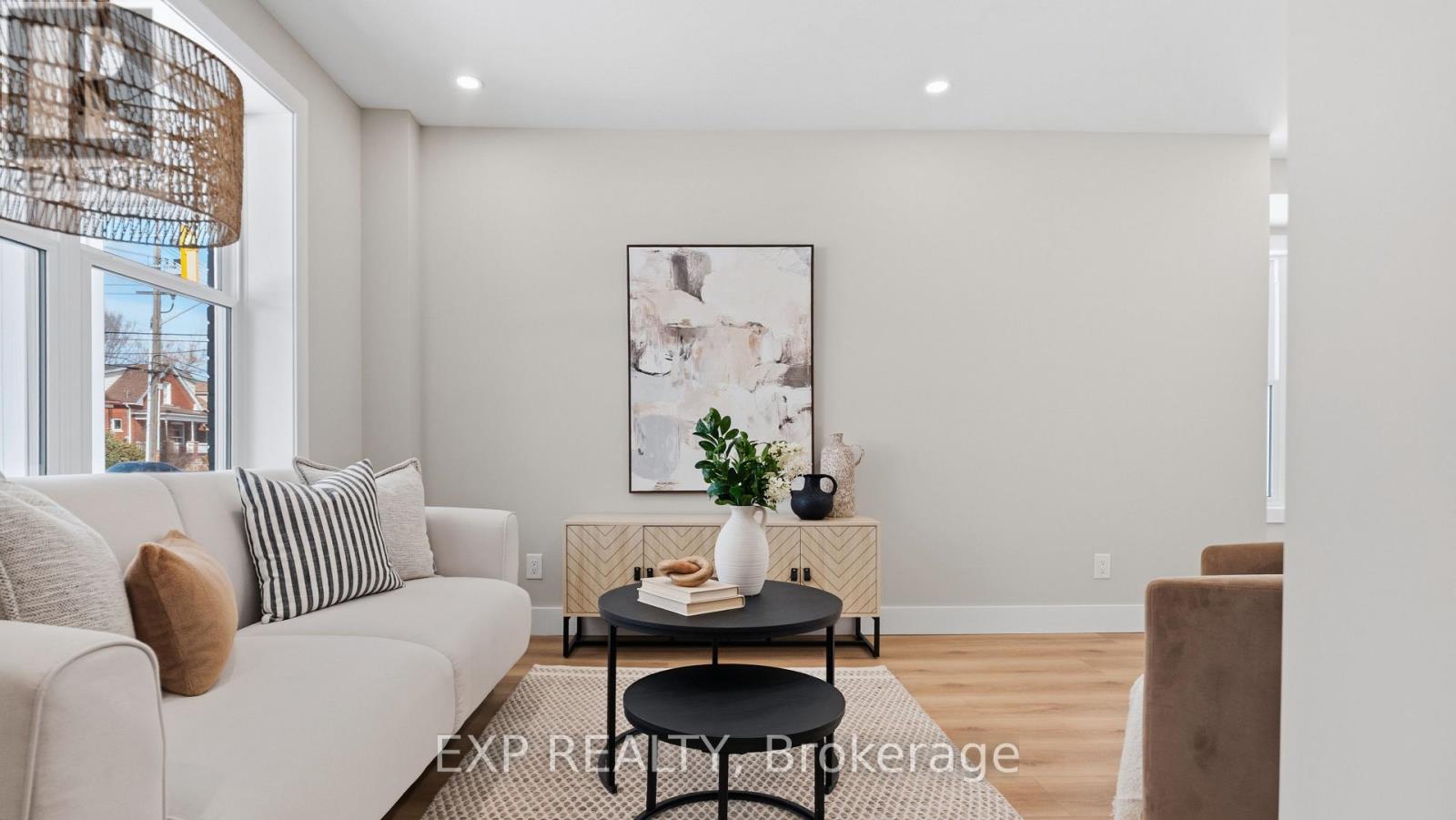 491 Upper Wentworth Street, Hamilton (Eastmount), Ontario  L9A 4T8 - Photo 10 - X12914424