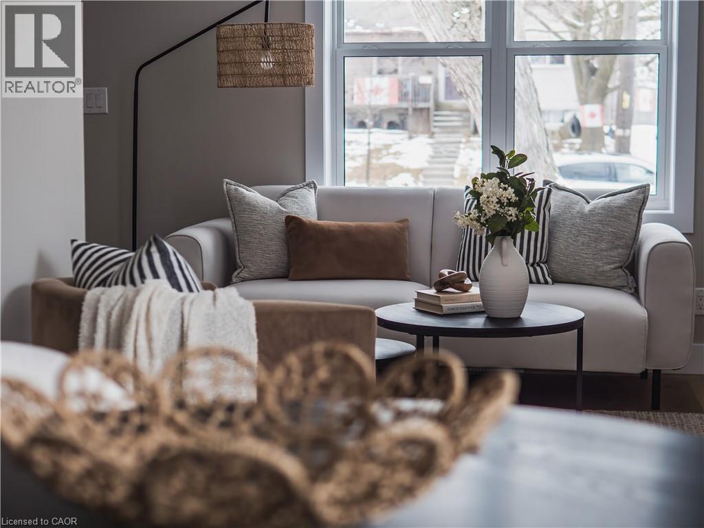 491 Upper Wentworth Street, Hamilton, Ontario  L9A 4T8 - Photo 10 - 40814583