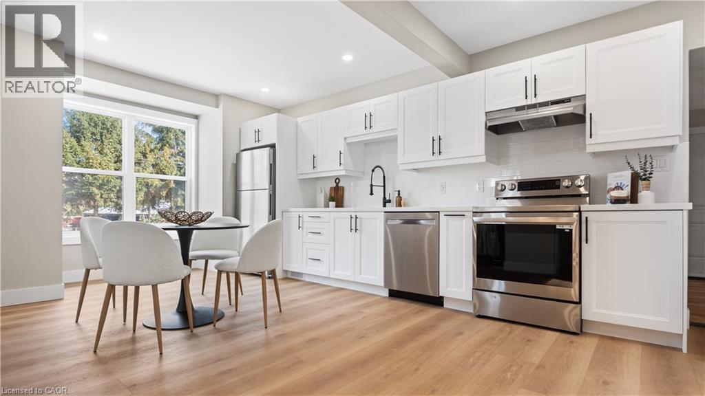 491 Upper Wentworth Street, Hamilton, Ontario  L9A 4T8 - Photo 4 - 40814583