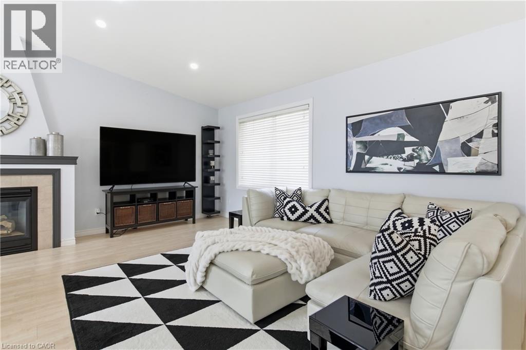 5372 Spruce Avenue, Burlington, Ontario  L7L 1N7 - Photo 24 - 40814496