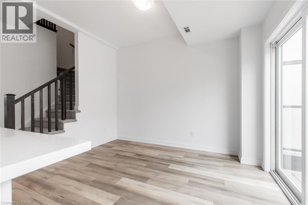 70 Kenesky Drive Unit# 4, Waterdown, Ontario  L8B 2A9 - Photo 8 - 40814253