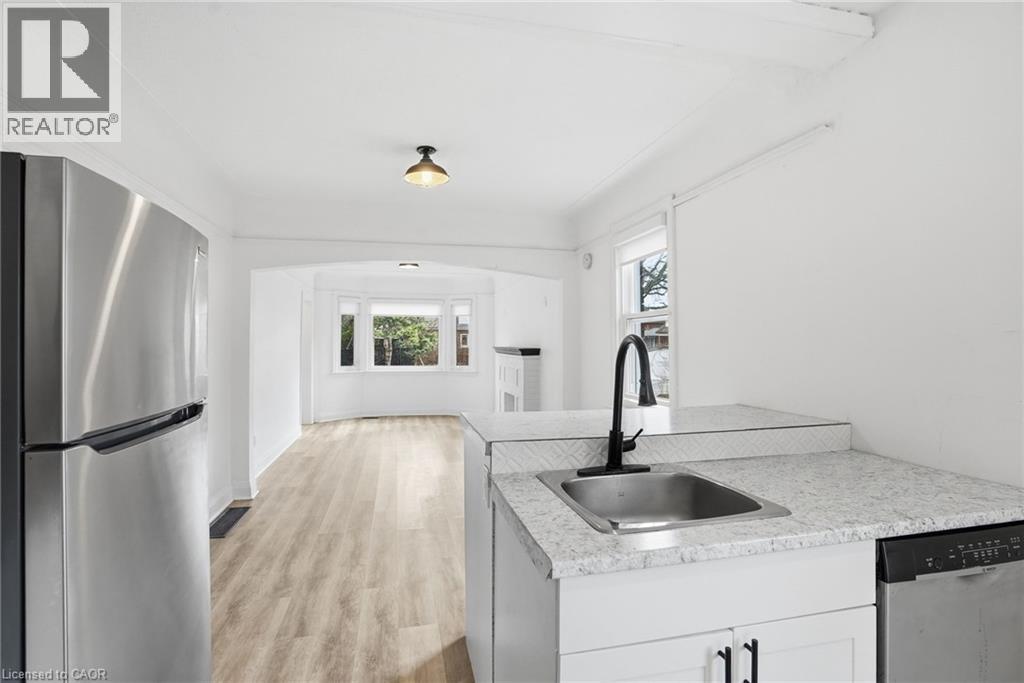 105 Longwood Road N Unit# 1, Hamilton, Ontario  L8S 3V5 - Photo 16 - 40814079