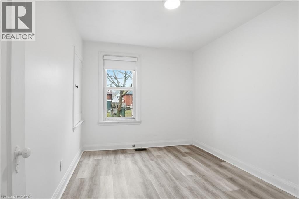 105 Longwood Road N Unit# 1, Hamilton, Ontario  L8S 3V5 - Photo 19 - 40814079