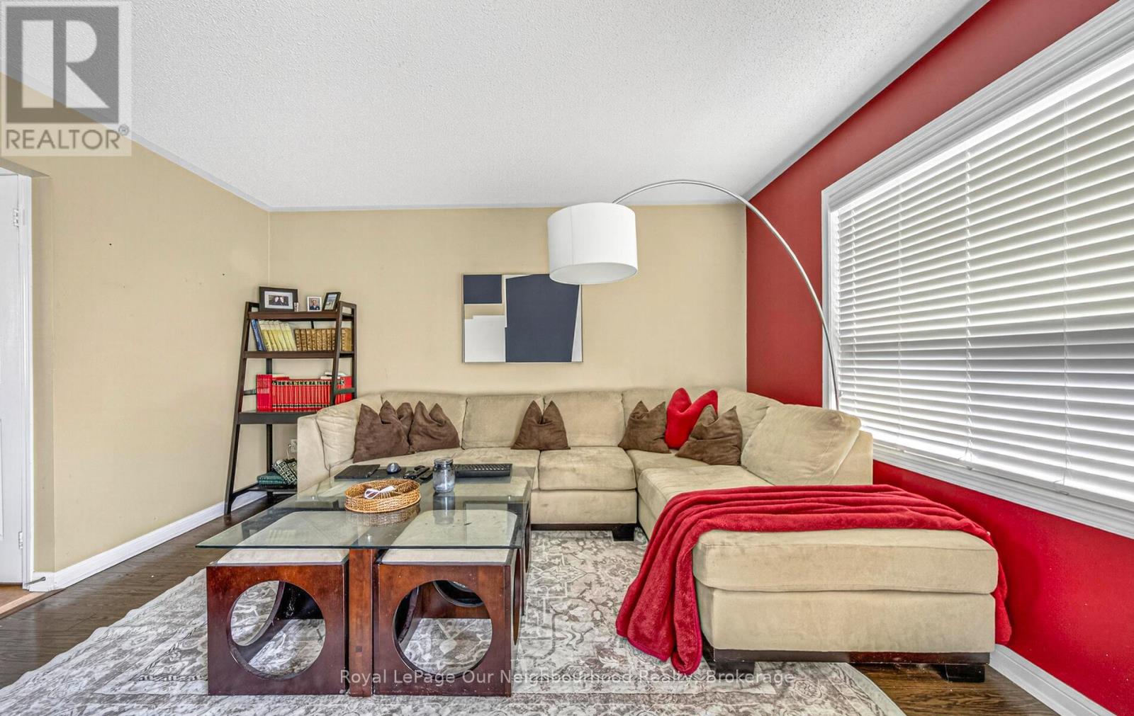 1581 Sarasota Crescent, Oshawa, Ontario  L1G 8G1 - Photo 7 - E12914852