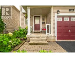 1581 SARASOTA CRESCENT, Oshawa, Ontario