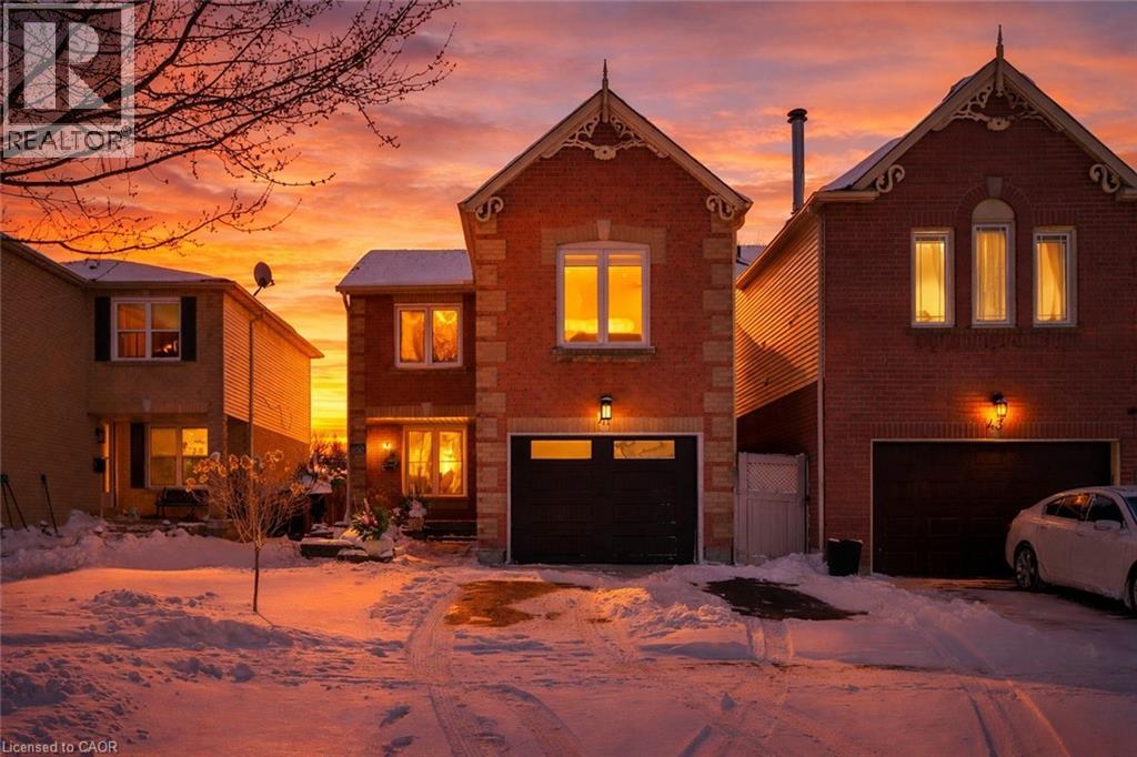 41 Yorkville Drive, Courtice, Ontario  L1E 2A7 - Photo 2 - 40810858