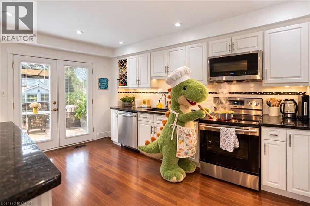 41 Yorkville Drive, Courtice, Ontario  L1E 2A7 - Photo 5 - 40810858