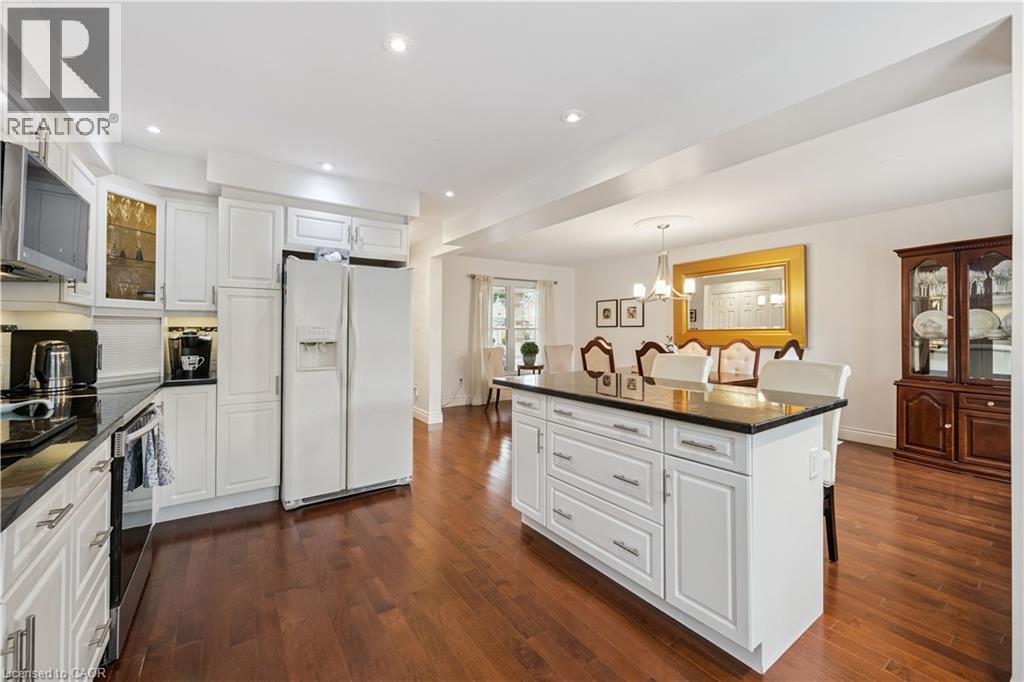 41 Yorkville Drive, Courtice, Ontario  L1E 2A7 - Photo 6 - 40810858