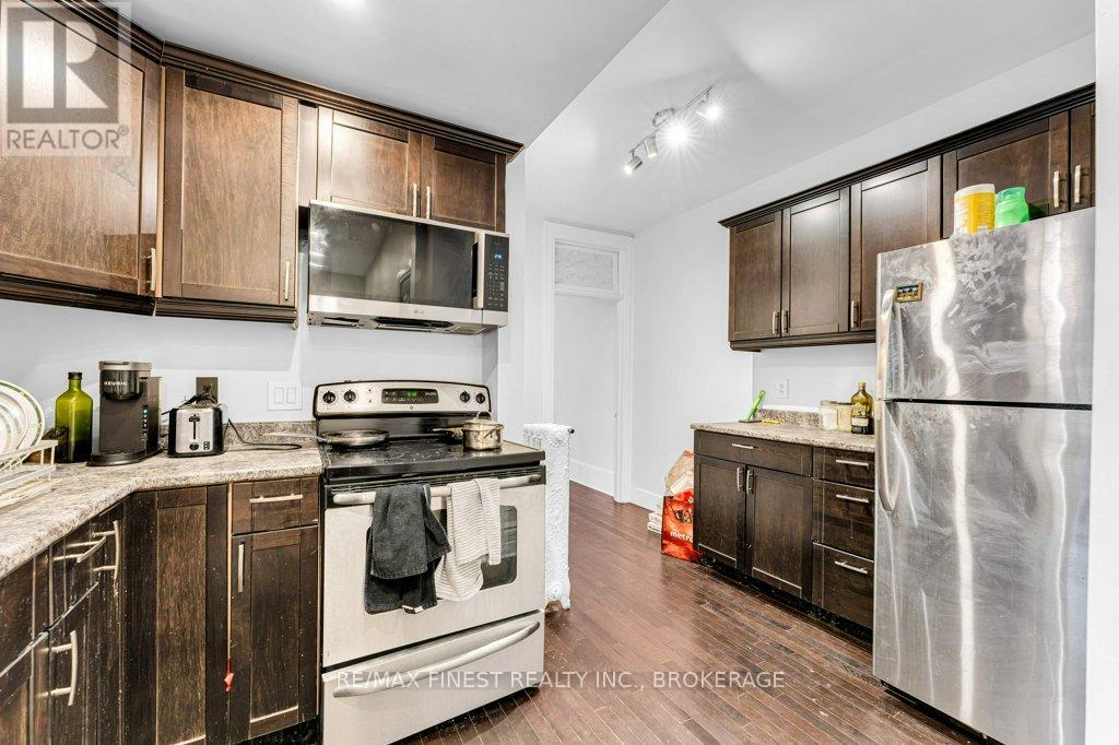 251 Barrie Street, Kingston, Ontario  K7L 3K8 - Photo 21 - X12914616