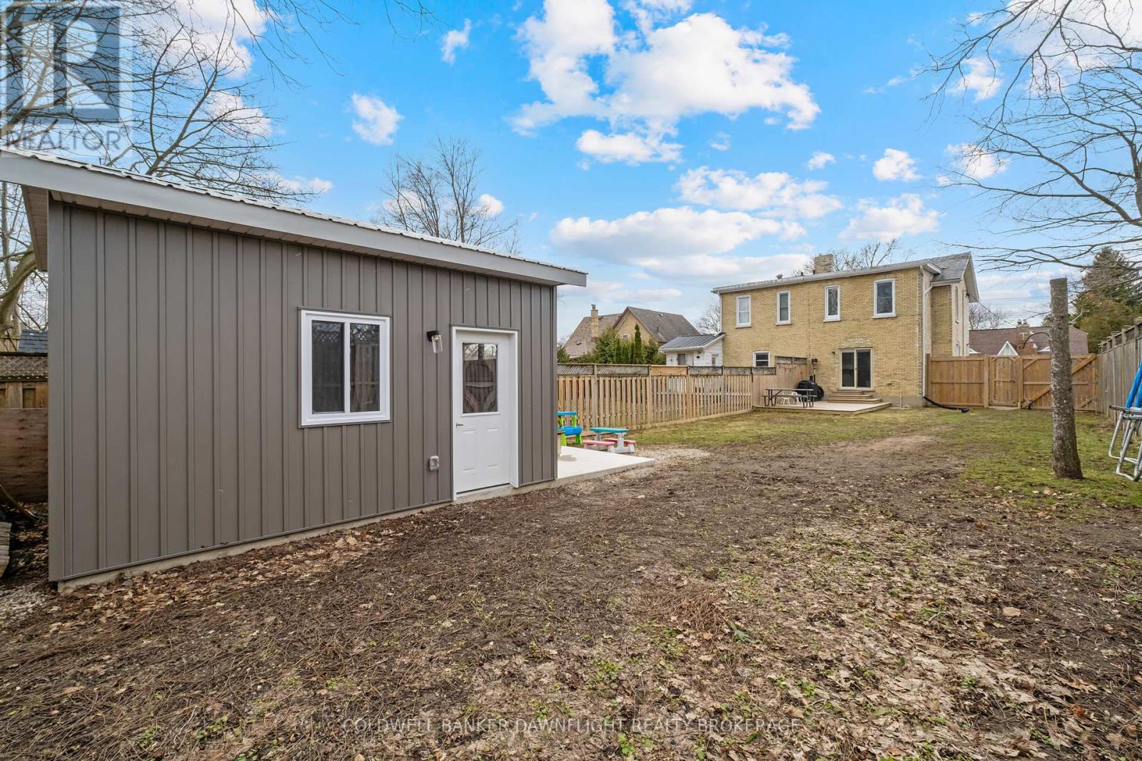 408 William Street, South Huron, Ontario  N0M 1S3 - Photo 25 - X12914584