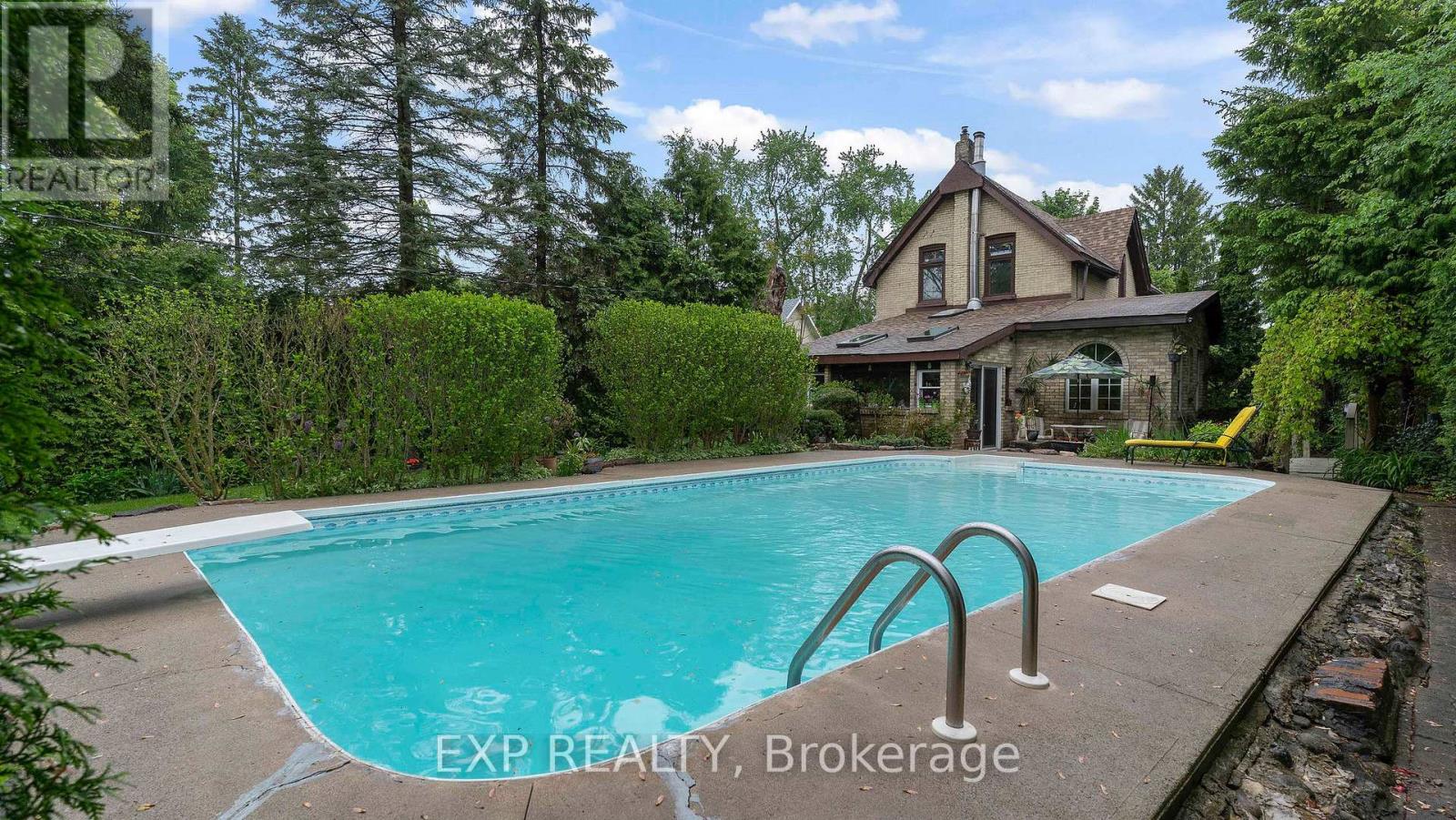 181 Wildwood Avenue, London South, Ontario  N6J 1B1 - Photo 5 - X12914600