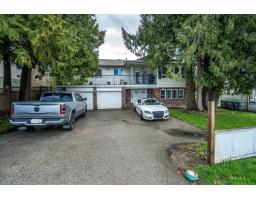 <div class="price">$1,345,000</div> 6652 148 Street, Surrey<br><div style="margin-bottom:8px;"><small>Royal LePage West Real Estate Services</small></div><div class='bed_bath'>6 Bed | 6 Bath</div>