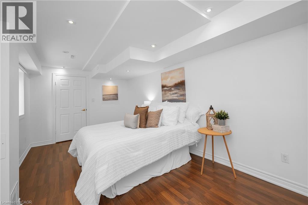 2546 Nichols Drive, Oakville, Ontario  L6H 7L3 - Photo 32 - 40814426