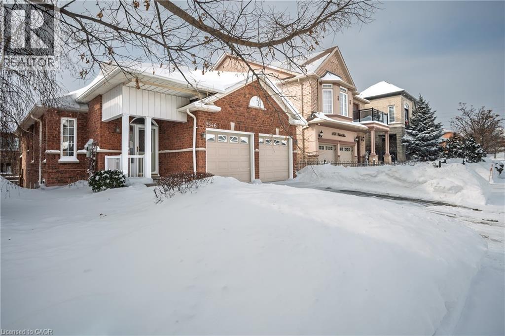 2546 Nichols Drive, Oakville, Ontario  L6H 7L3 - Photo 2 - 40814426