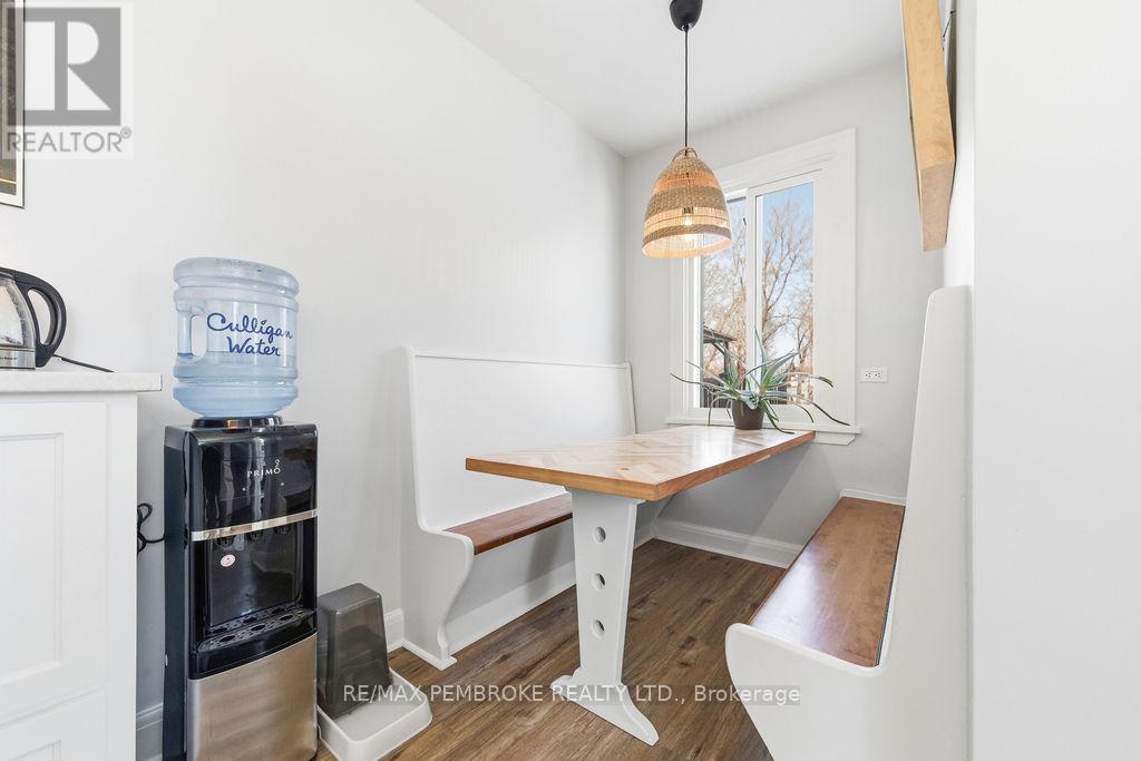 277 Dickson Street, Pembroke, Ontario  K8A 2X4 - Photo 15 - X12914878