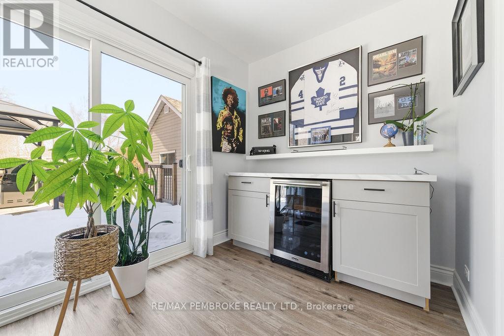 277 Dickson Street, Pembroke, Ontario  K8A 2X4 - Photo 20 - X12914878