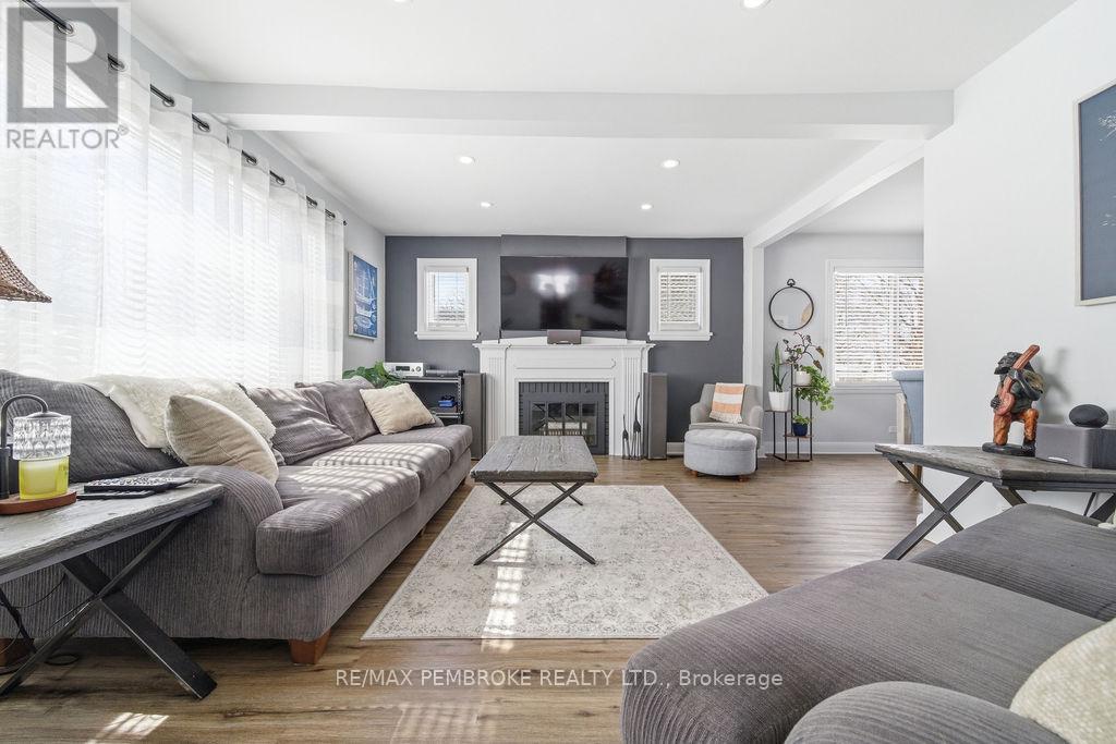 277 Dickson Street, Pembroke, Ontario  K8A 2X4 - Photo 22 - X12914878