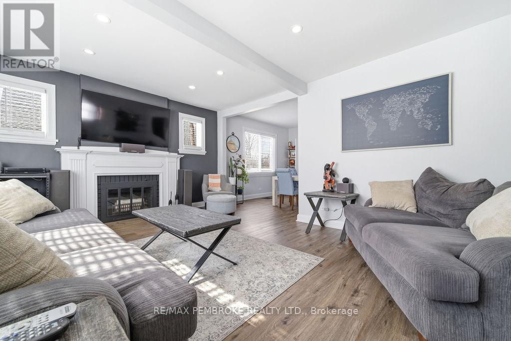 277 Dickson Street, Pembroke, Ontario  K8A 2X4 - Photo 23 - X12914878