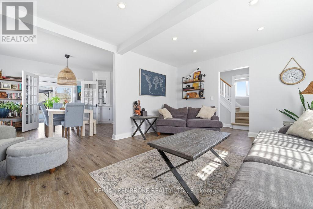 277 Dickson Street, Pembroke, Ontario  K8A 2X4 - Photo 25 - X12914878