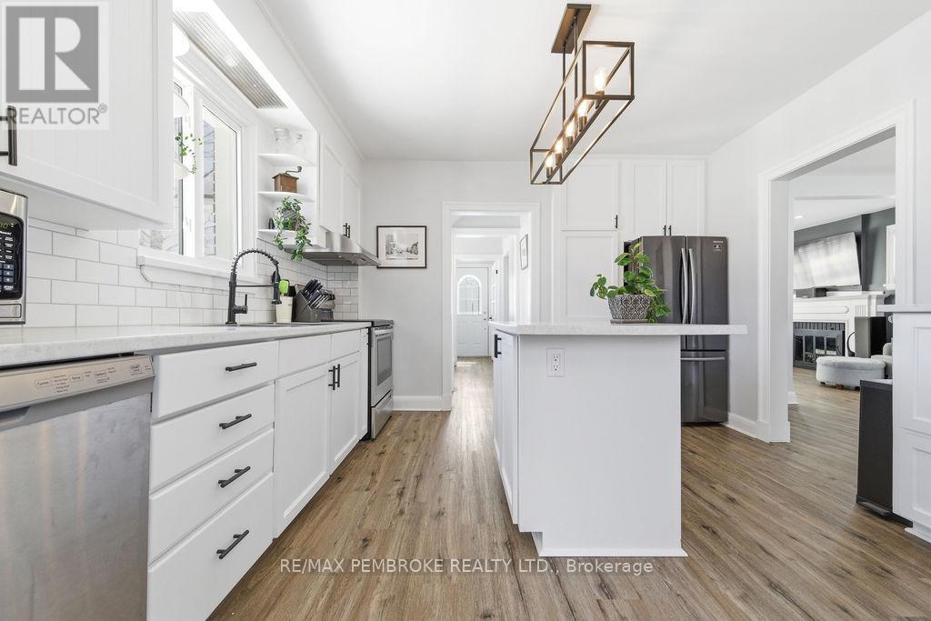 277 Dickson Street, Pembroke, Ontario  K8A 2X4 - Photo 9 - X12914878