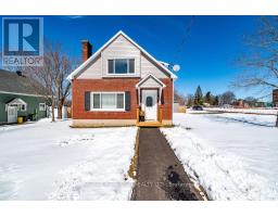 277 DICKSON STREET, Pembroke, Ontario