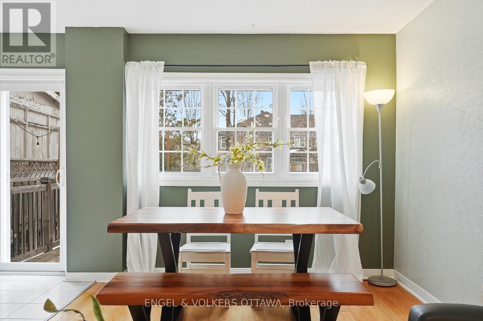 158 Woodpark Way, Ottawa, Ontario  K2J 4C8 - Photo 8 - X12914598